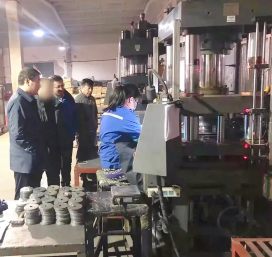 市場占有率逐年攀升！內(nèi)蒙古地方政府成功考察金剛石制品投資選址項(xiàng)目企業(yè)