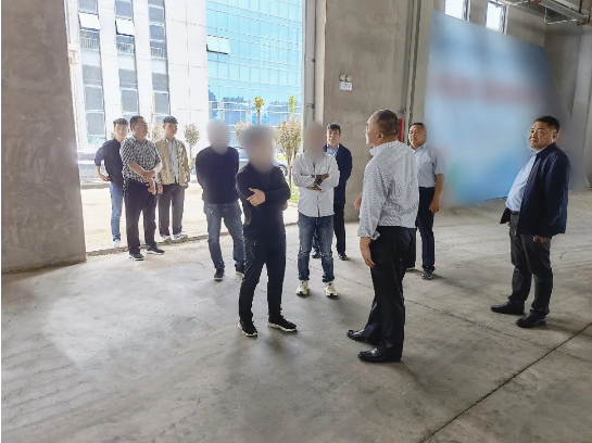 立足匹配優(yōu)勢，加速合作推進！大型集團鞋服擴建投資選址項目方成功考察河南某地方政府