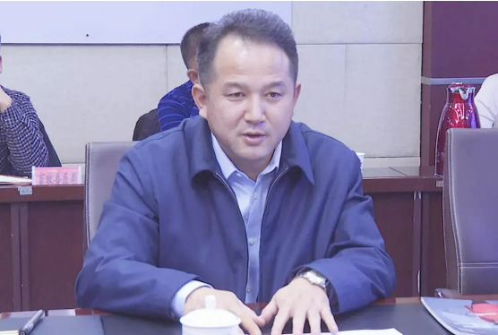 共同打造全國(guó)標(biāo)桿政府！集團(tuán)與新疆輪臺(tái)縣成功簽訂委托招商合作協(xié)議